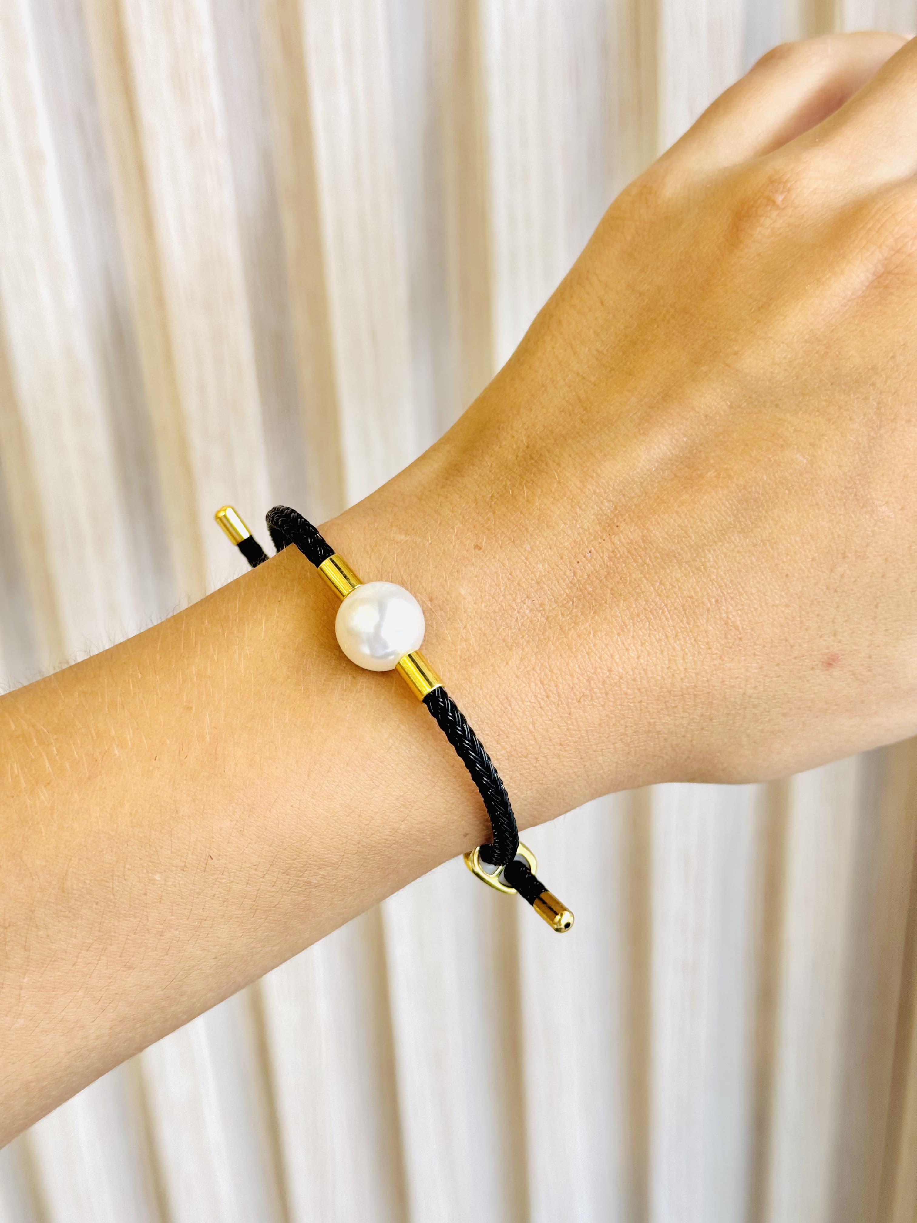 Pulsera Perlí