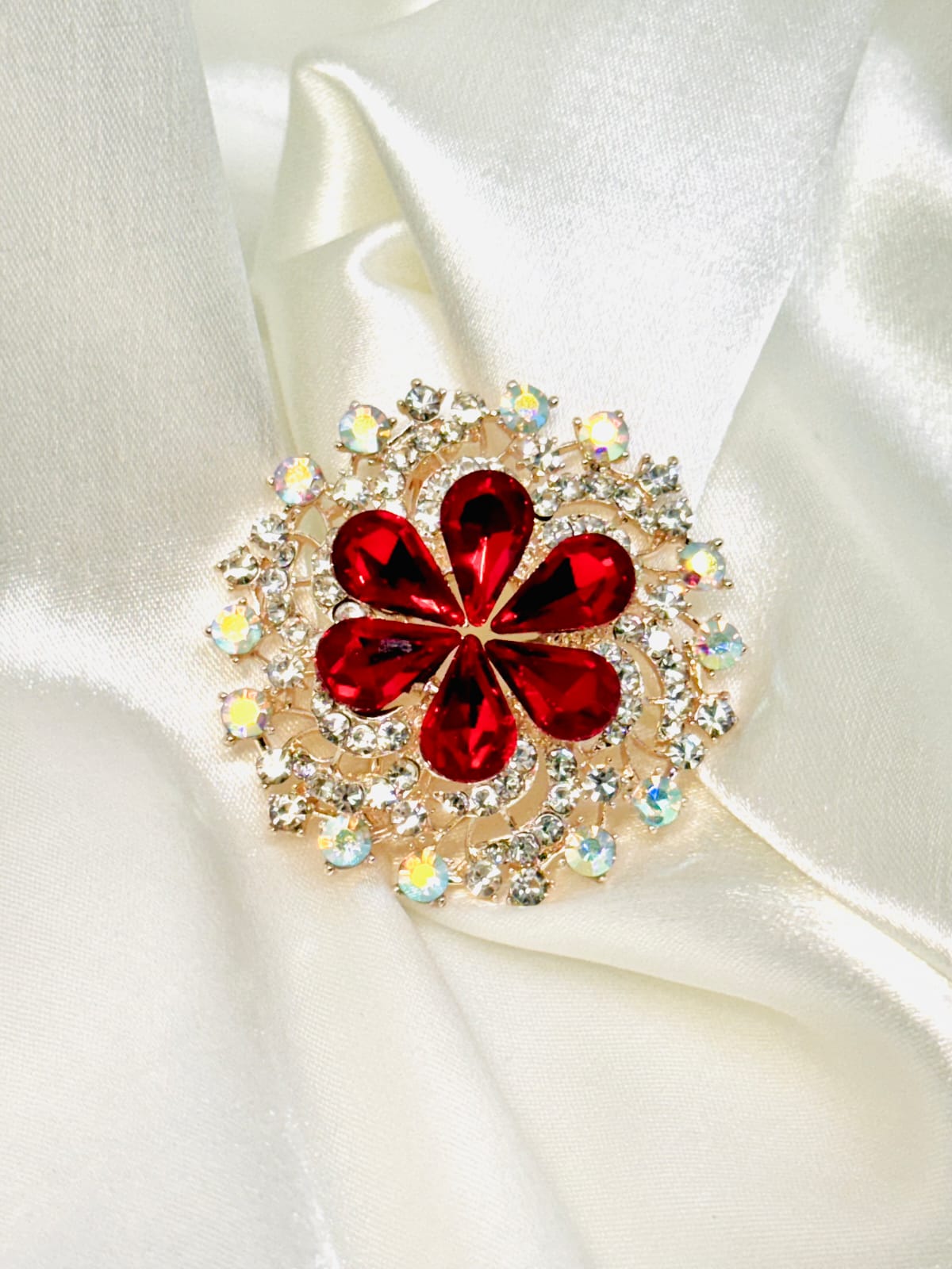 broche flor roja