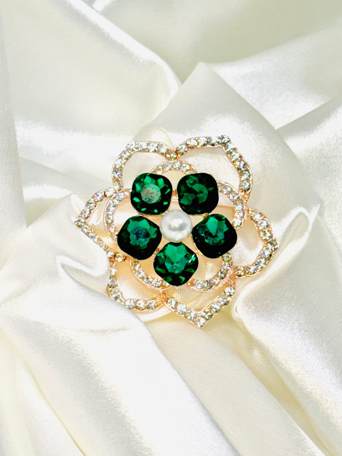 broche green gold