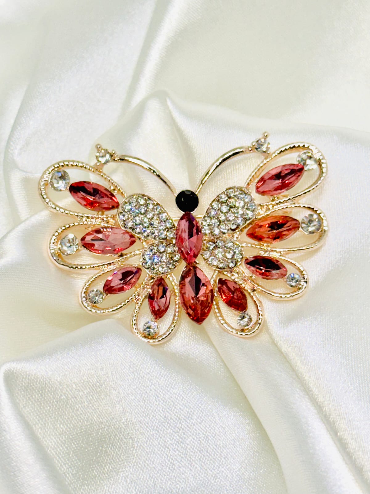 broche Danae