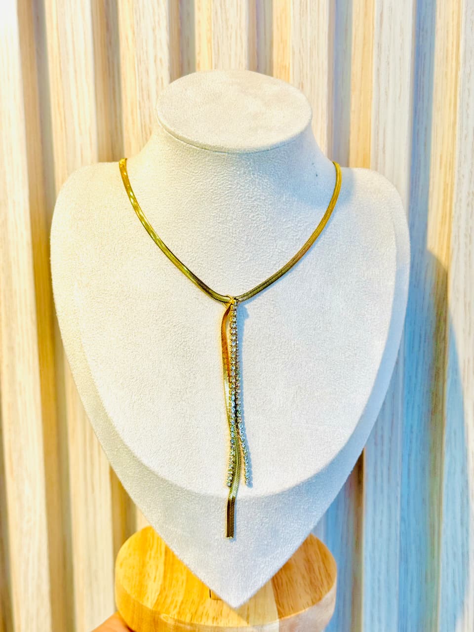 collar velisse