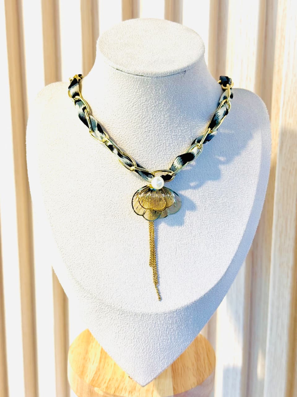 collar Cheetaya