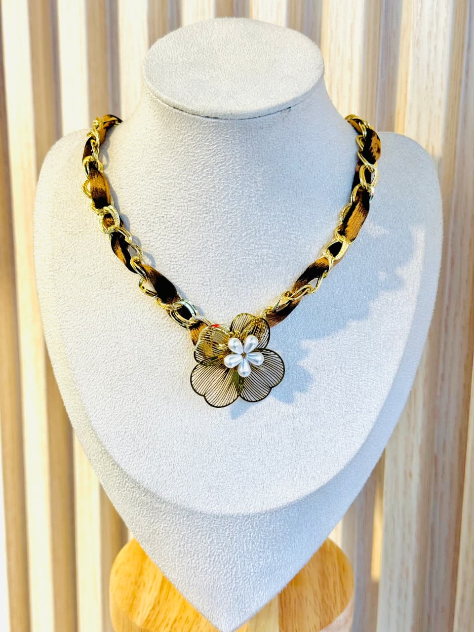 collar Onyxa