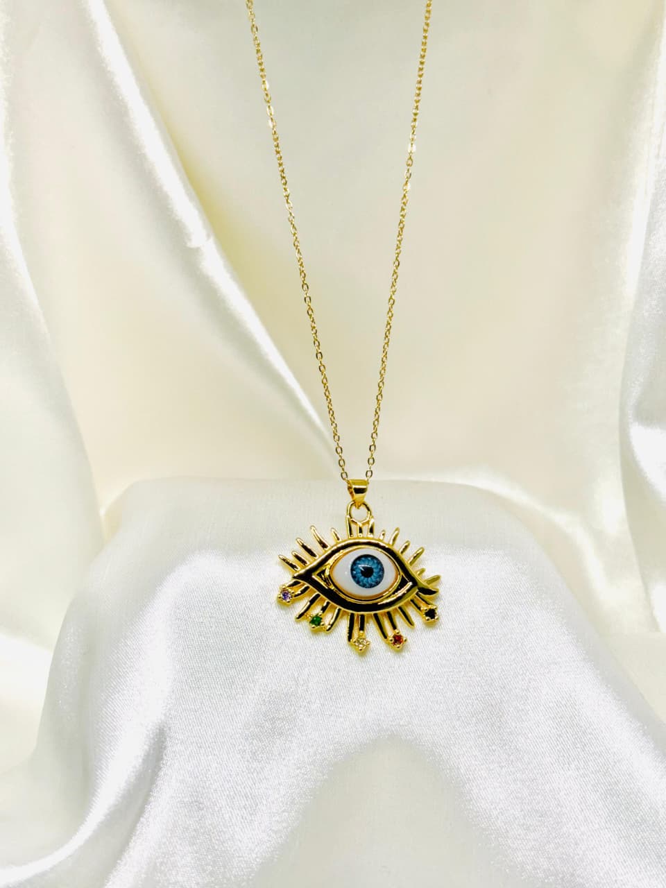 ojo turco celeste