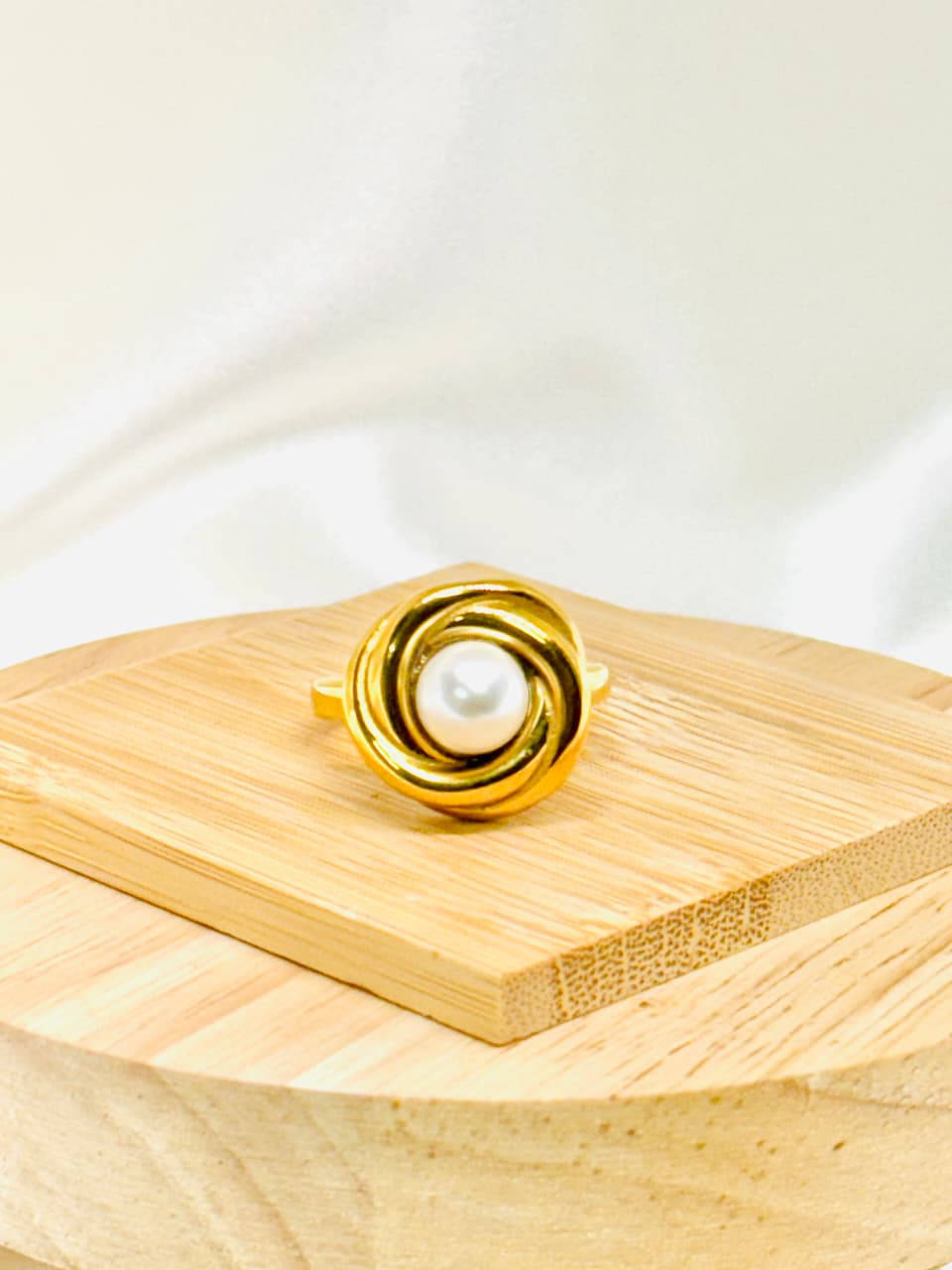 Anillo chuncky rosa perla