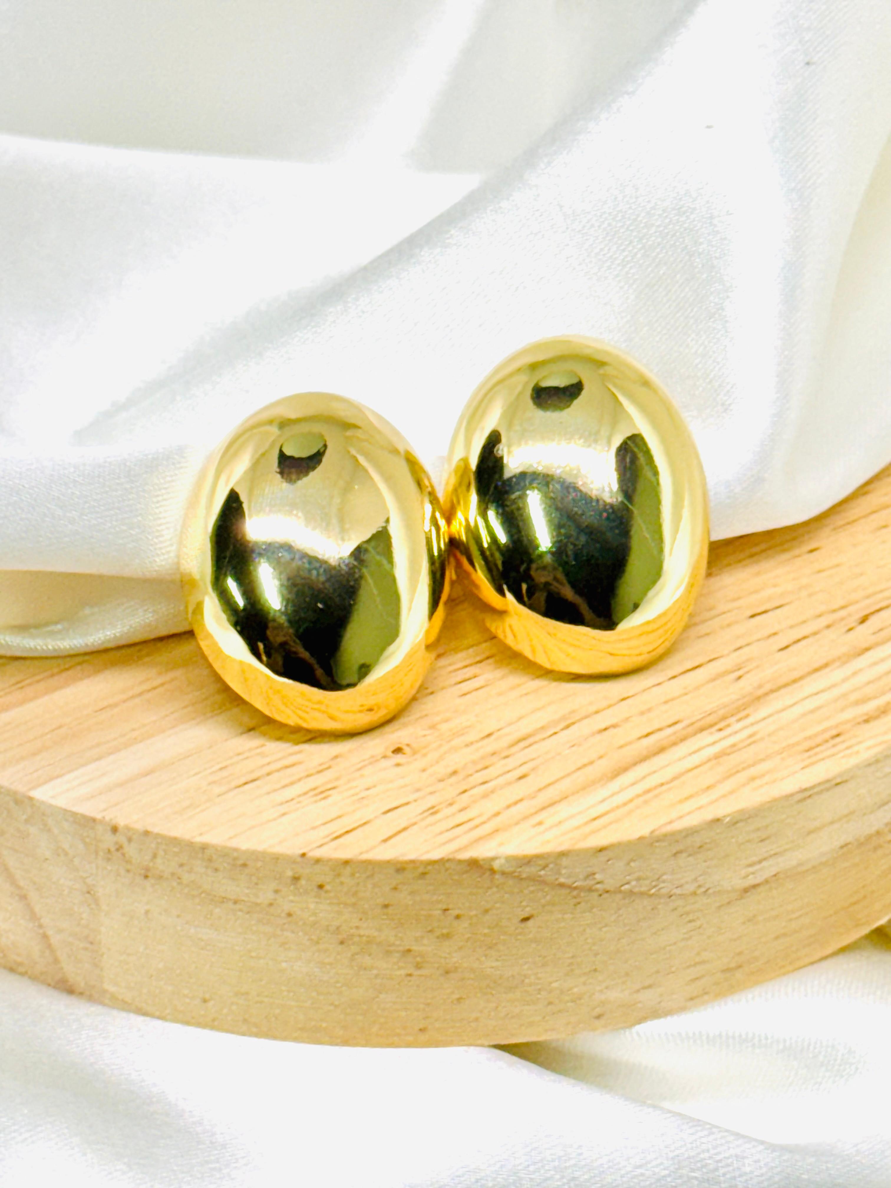 aretes ovalados lisos