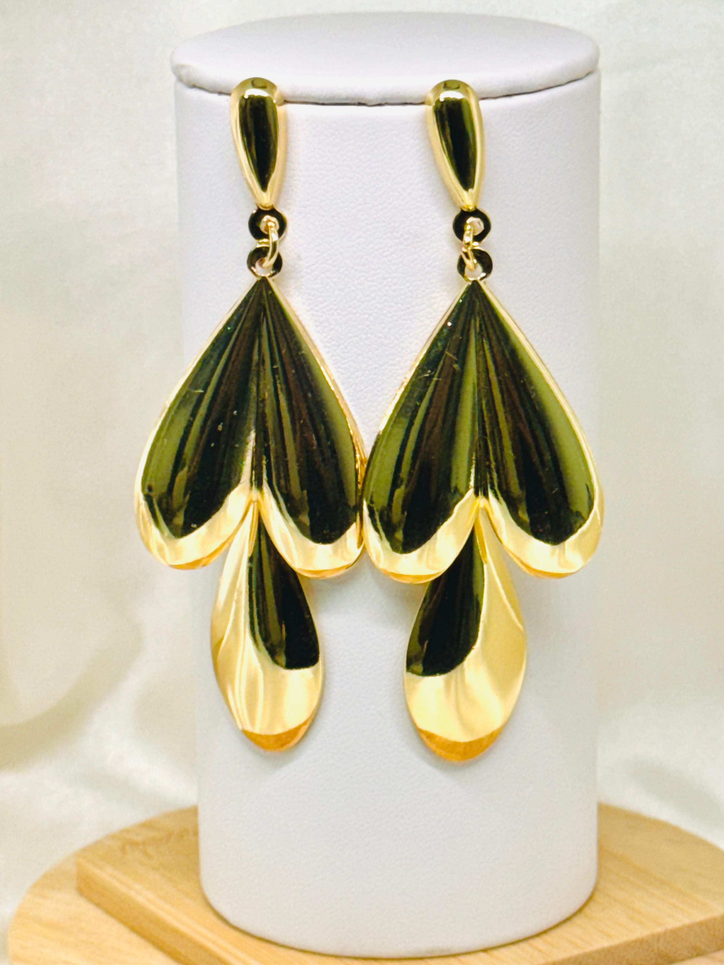 Aretes Elegantes