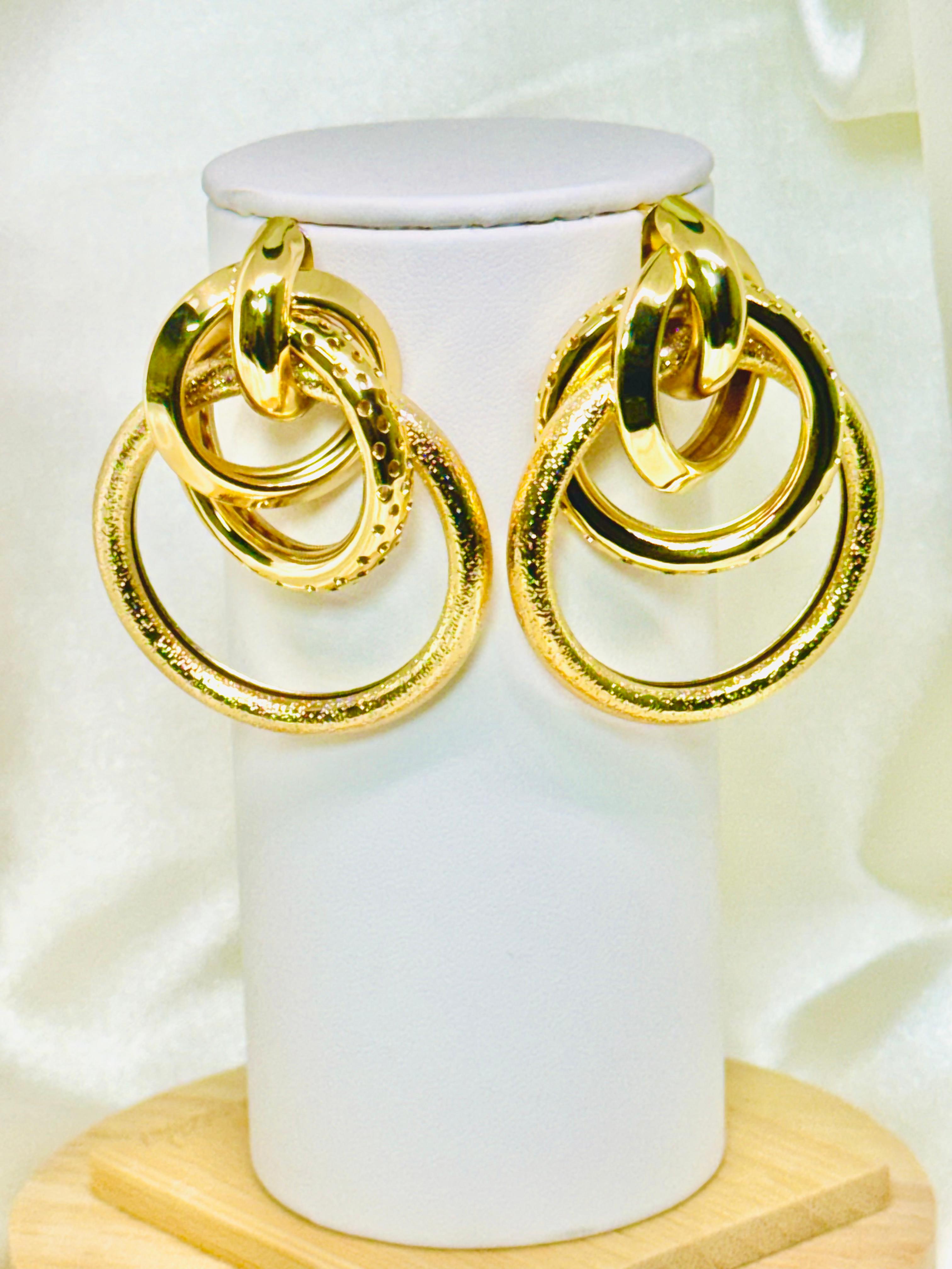 Aretes elegantes