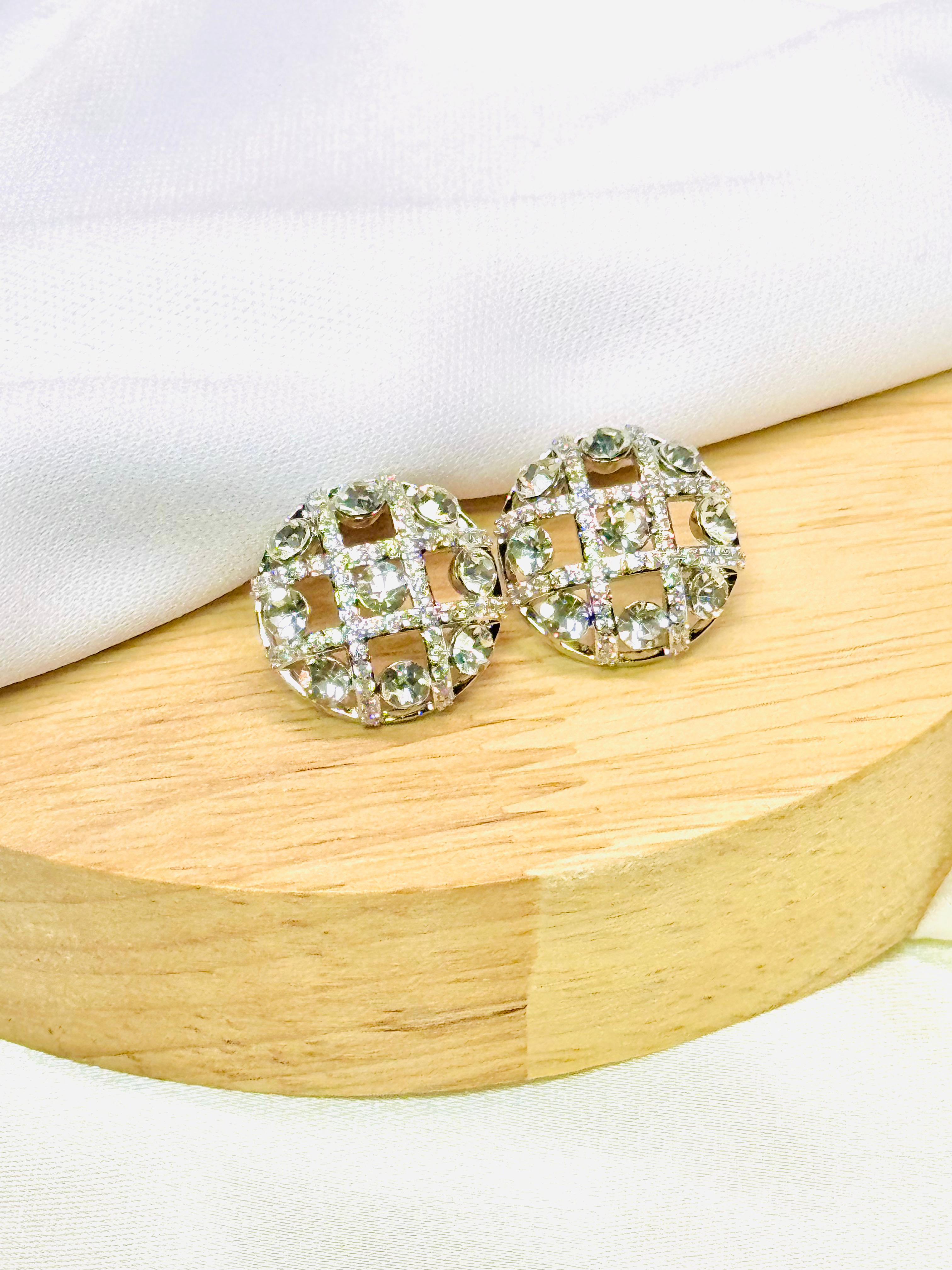 Aretes plateados rodio