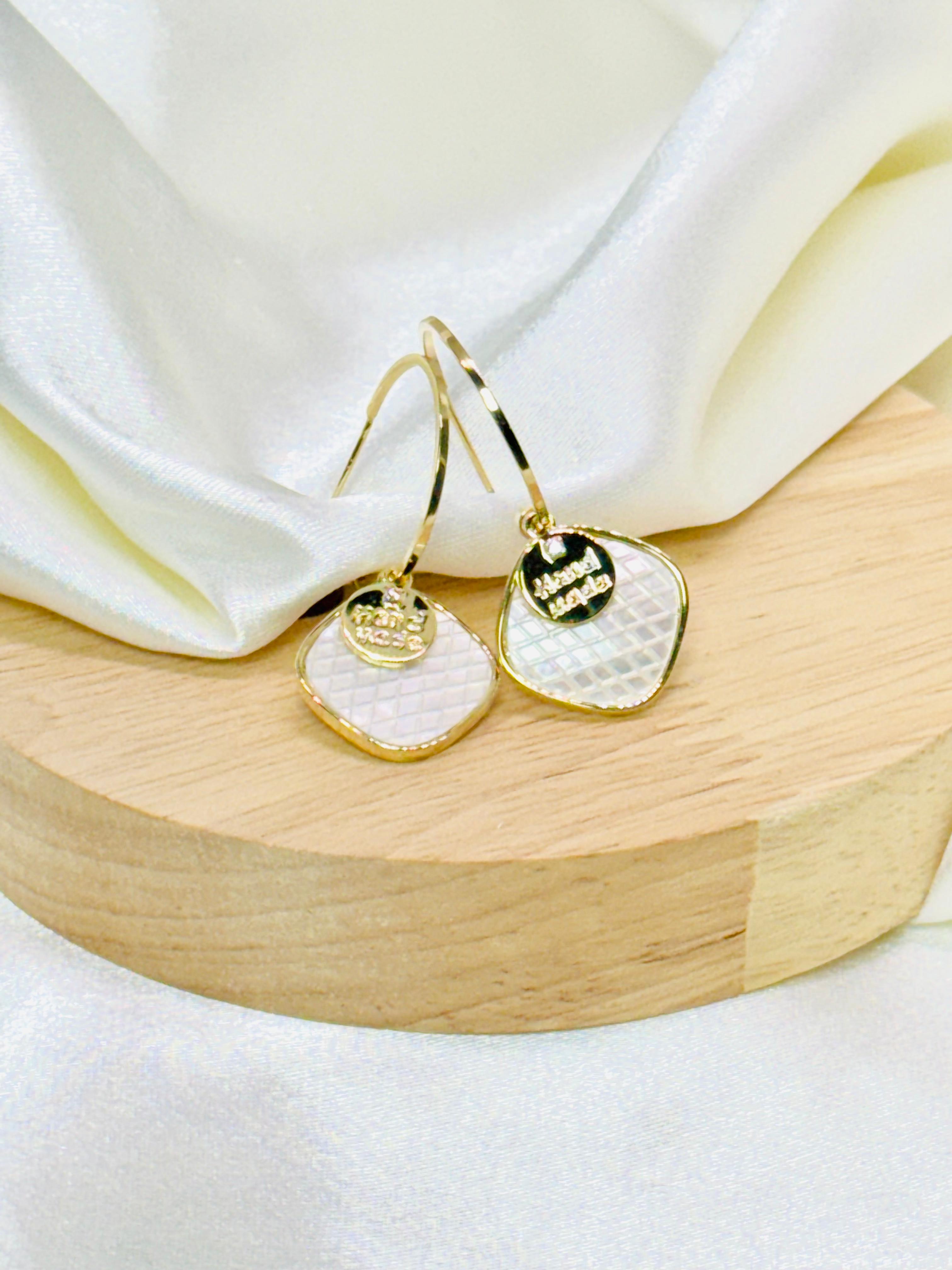 Aretes dorados rodio