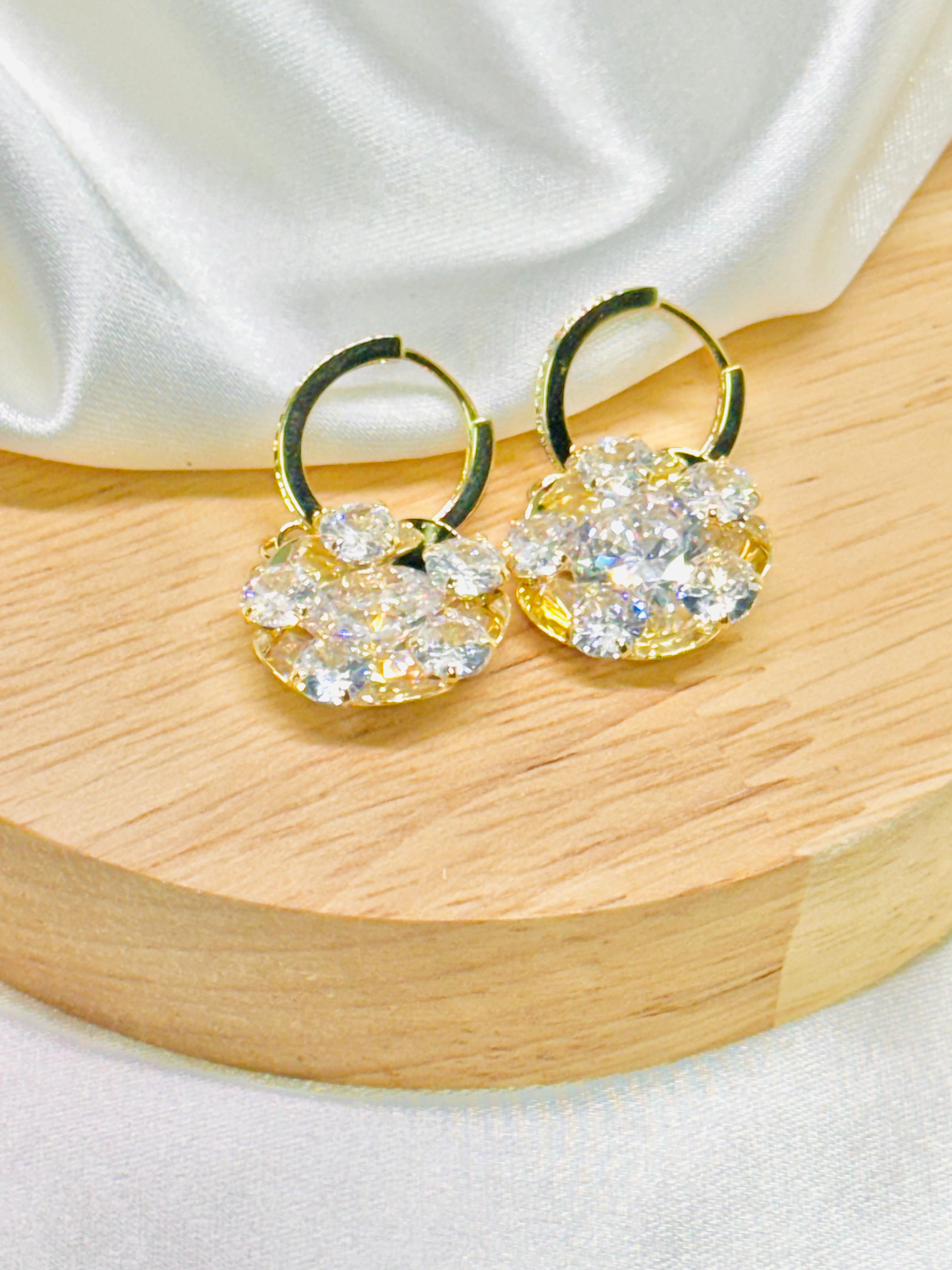 Aretes dorados rodio