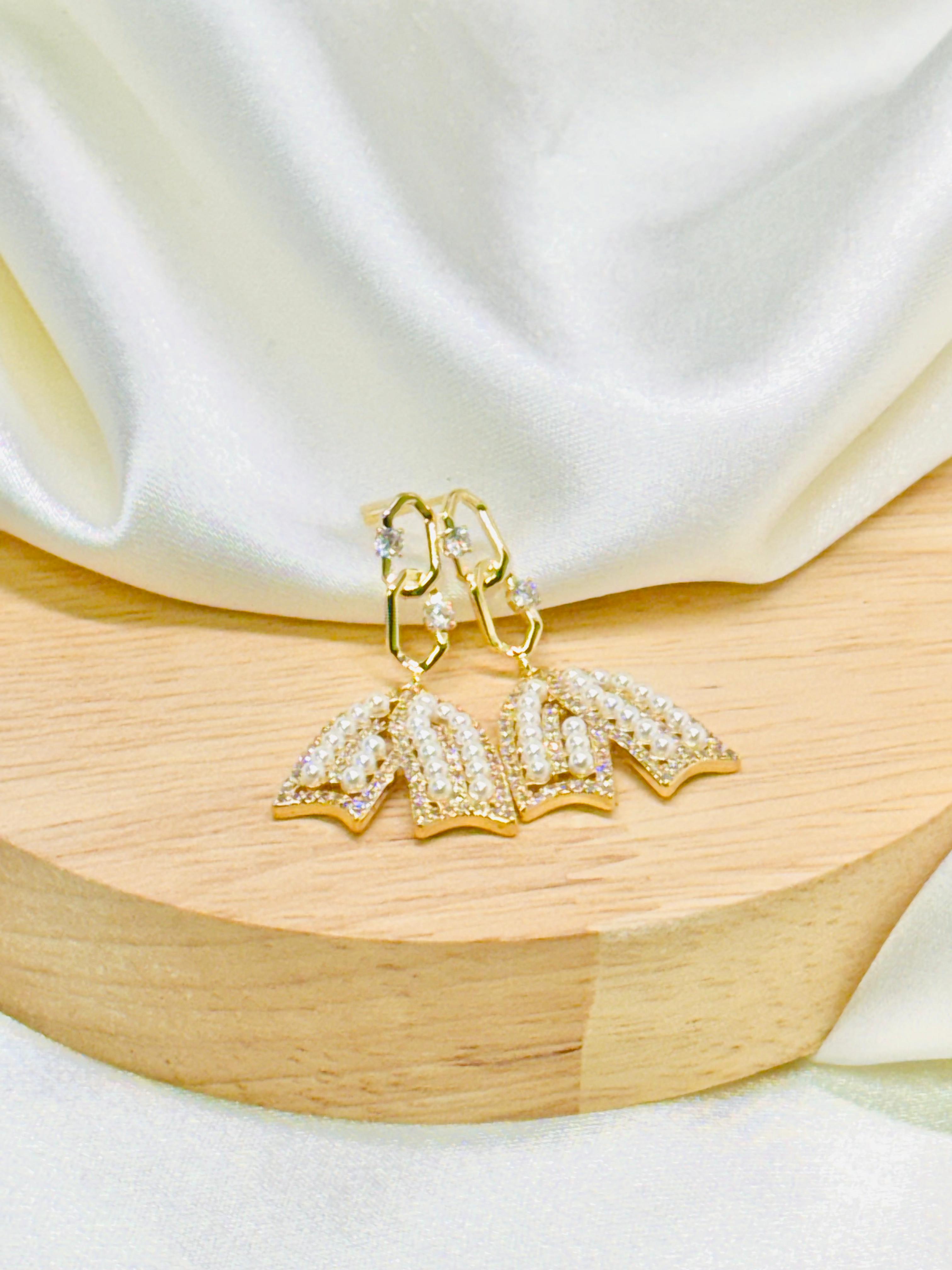 Aretes dorados rodio