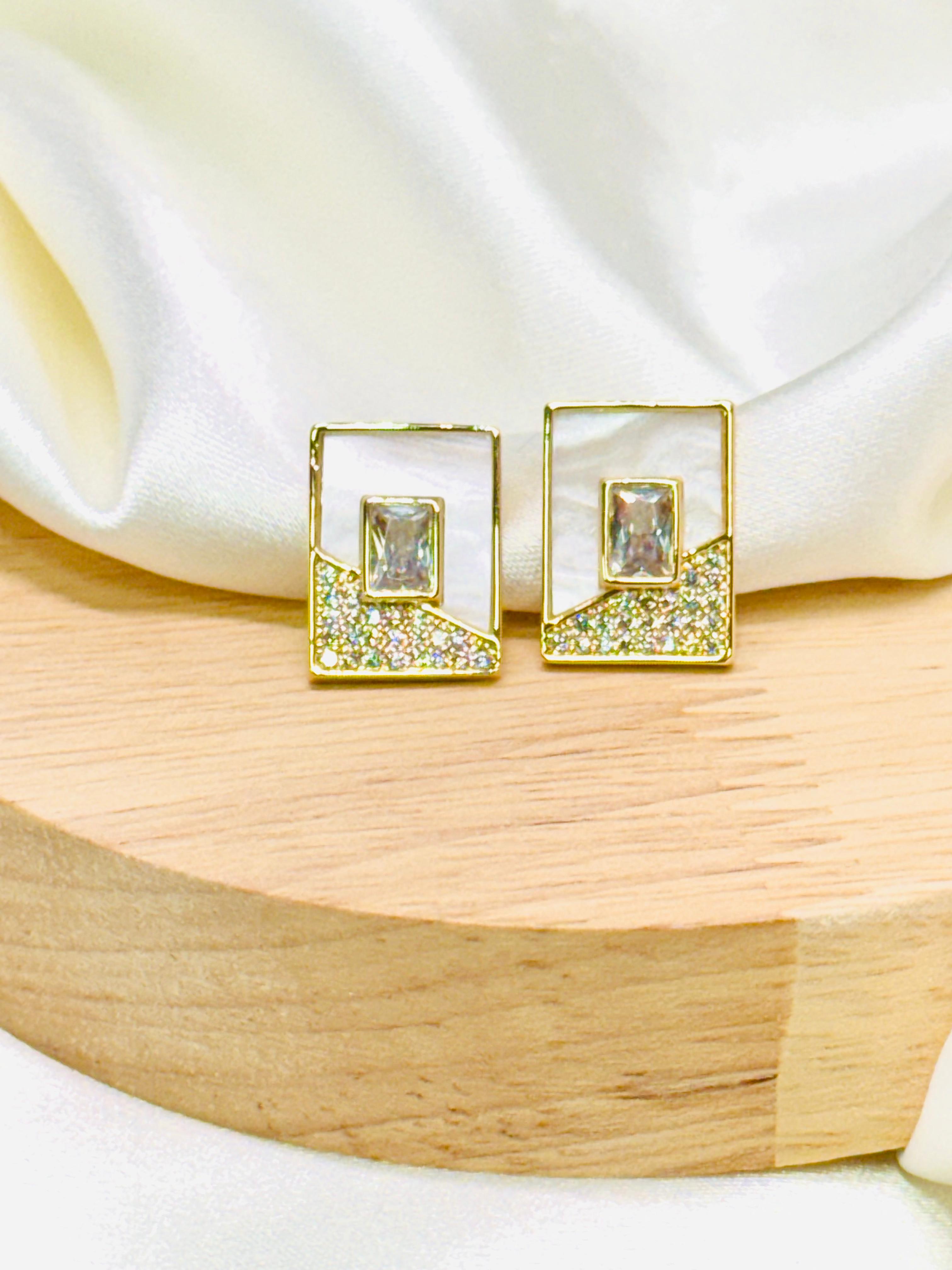 Aretes dorados rodio