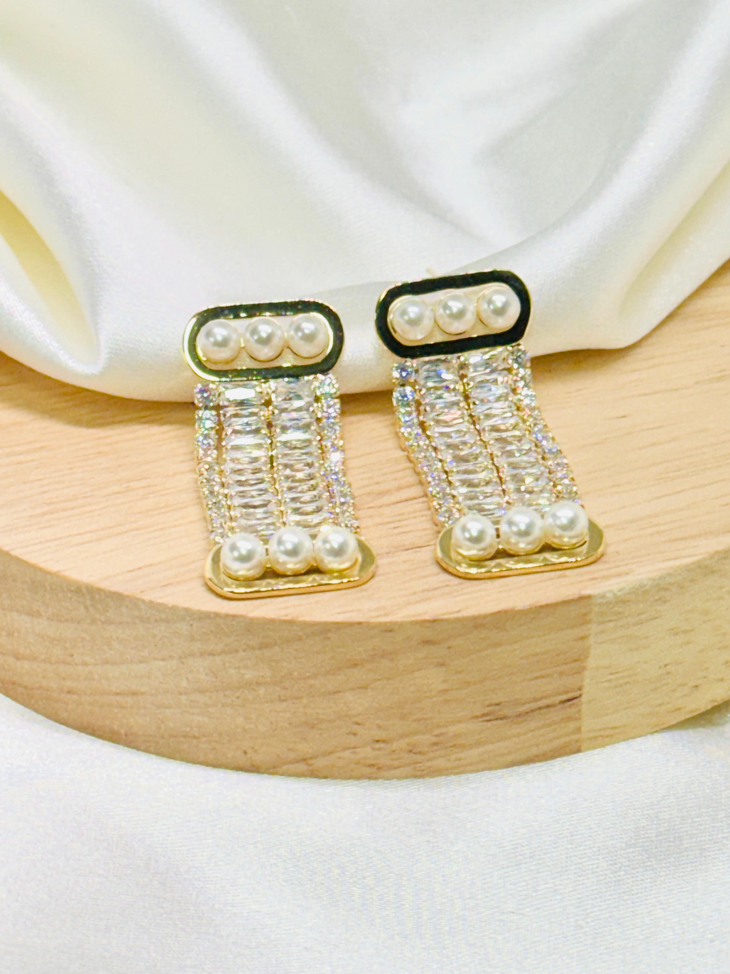 Arete dorado rodio