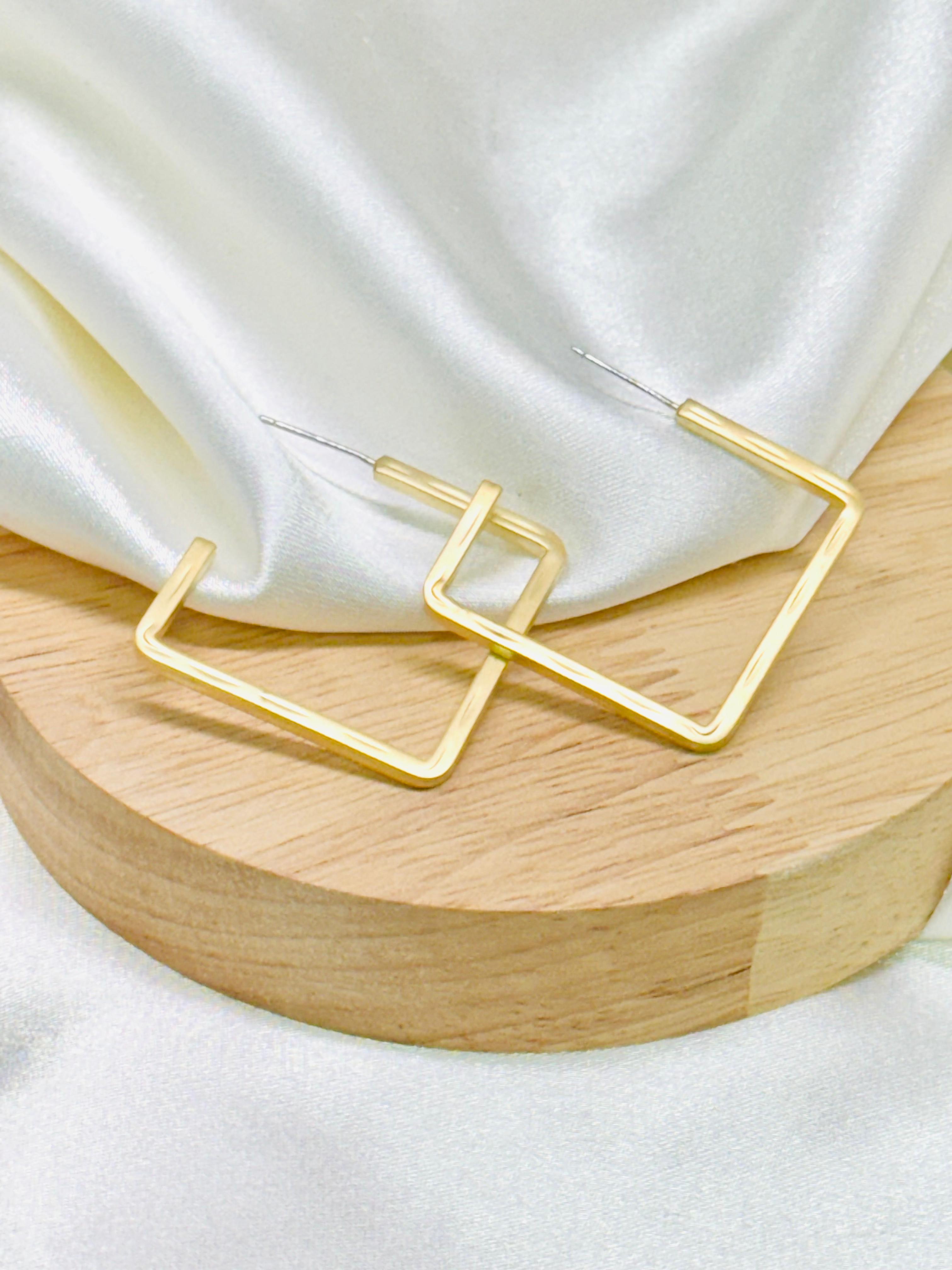 Aretes dorados rodio