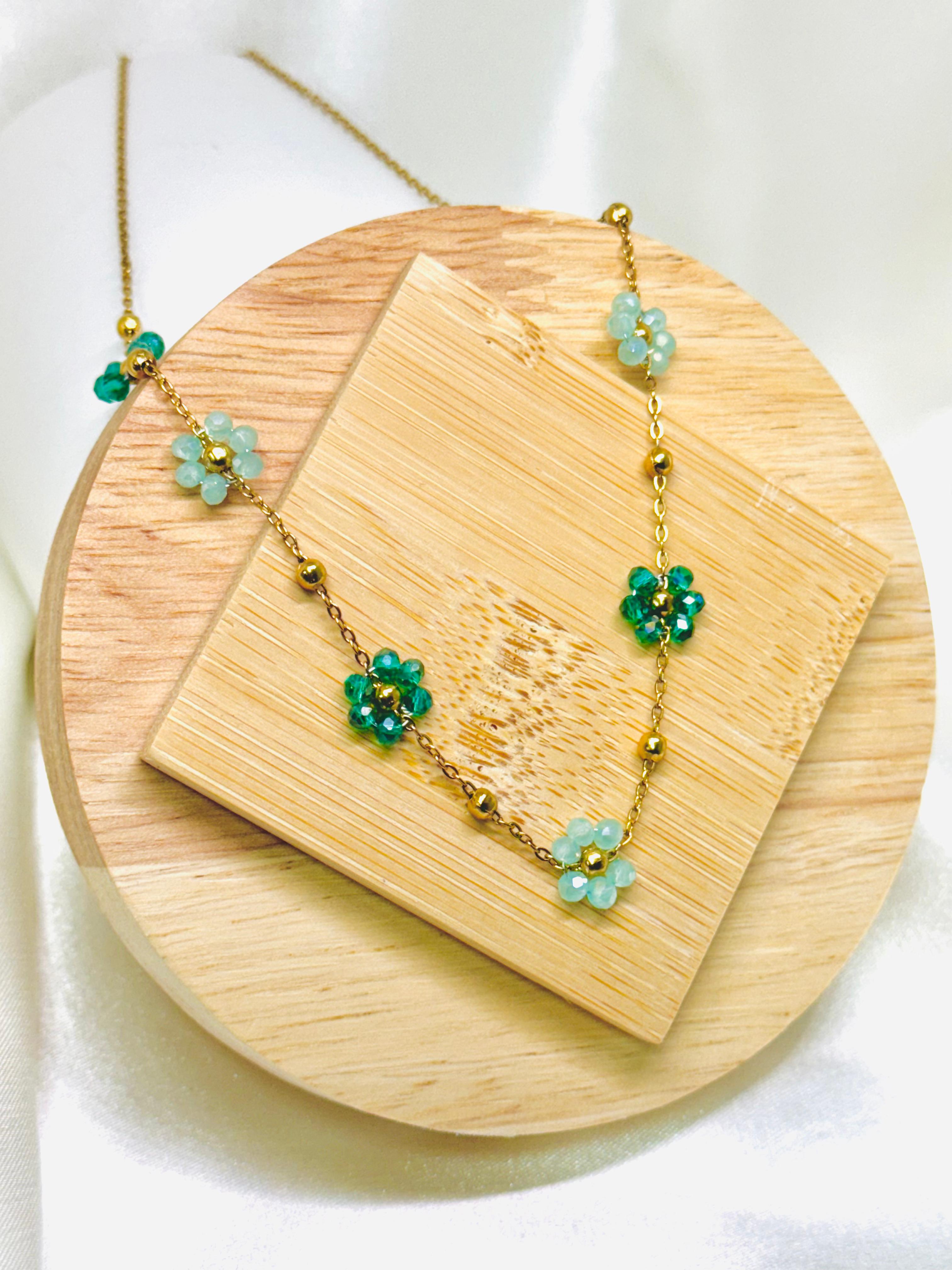 Collar flores combinado
