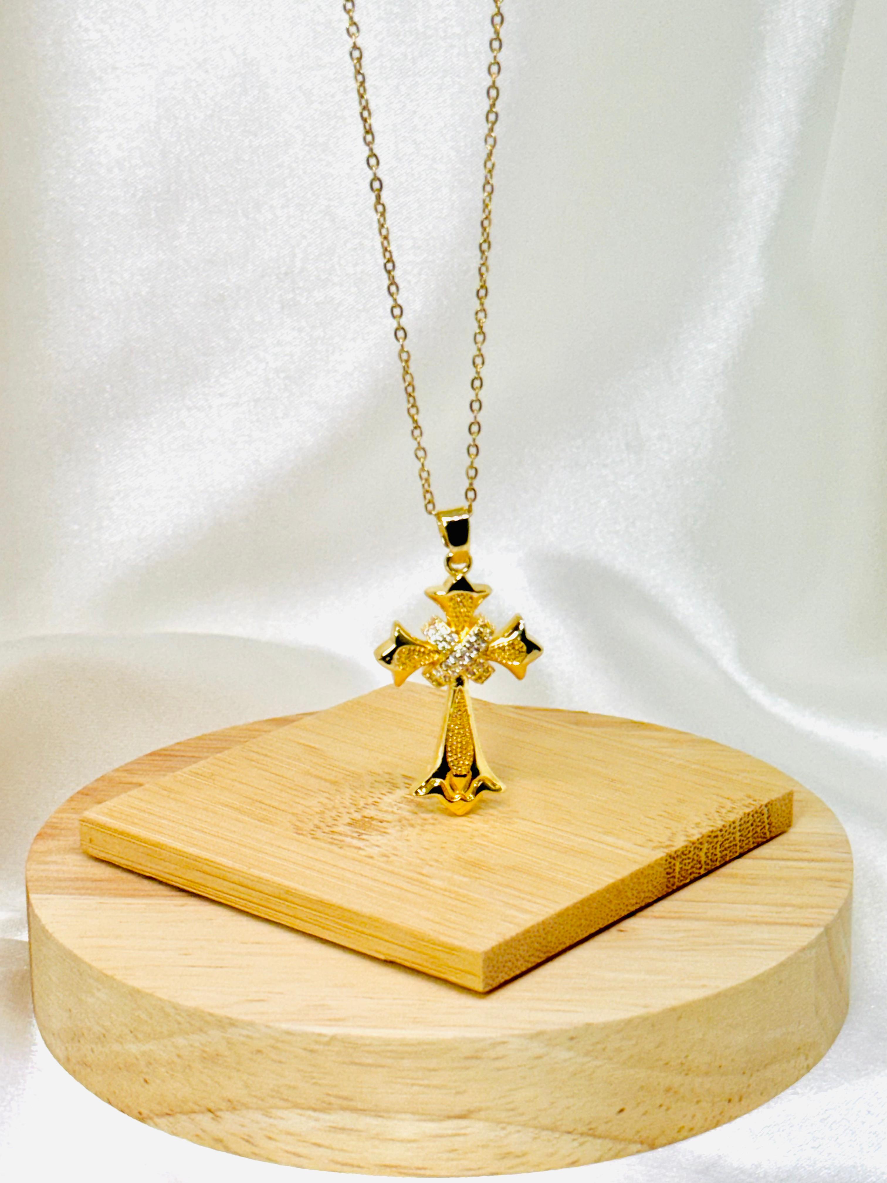 Collar Rodio Cruz
