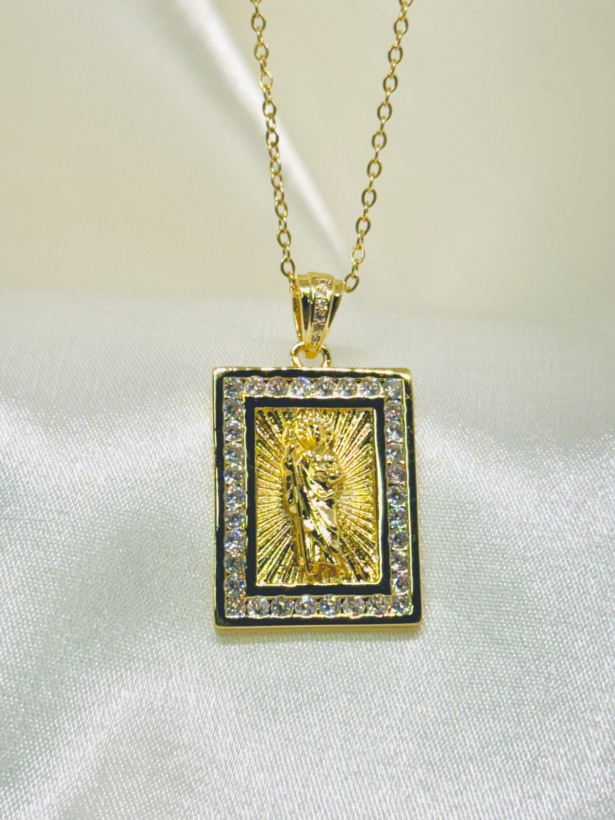 collares san judas Tadeo