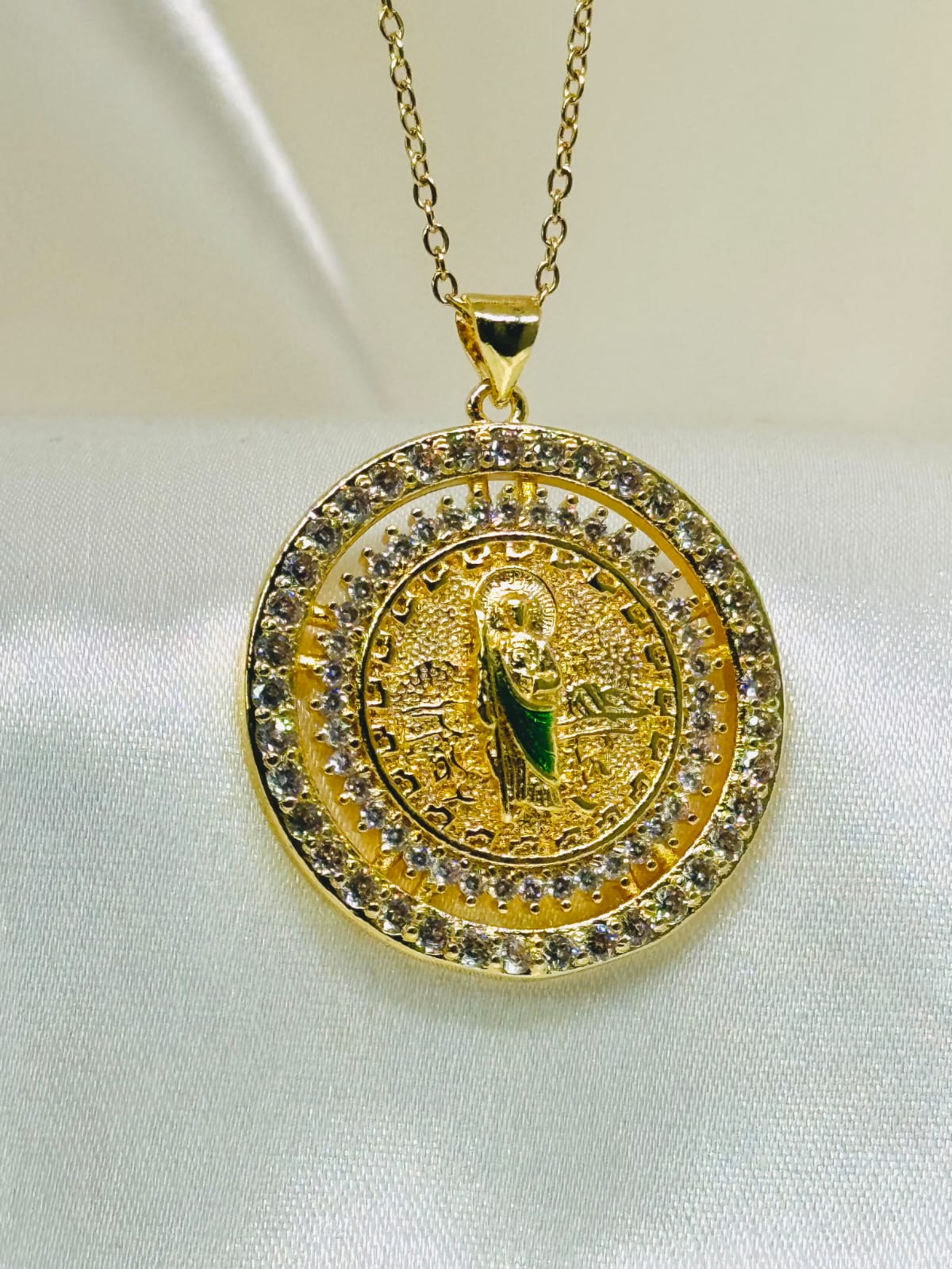 collares san judas Tadeo